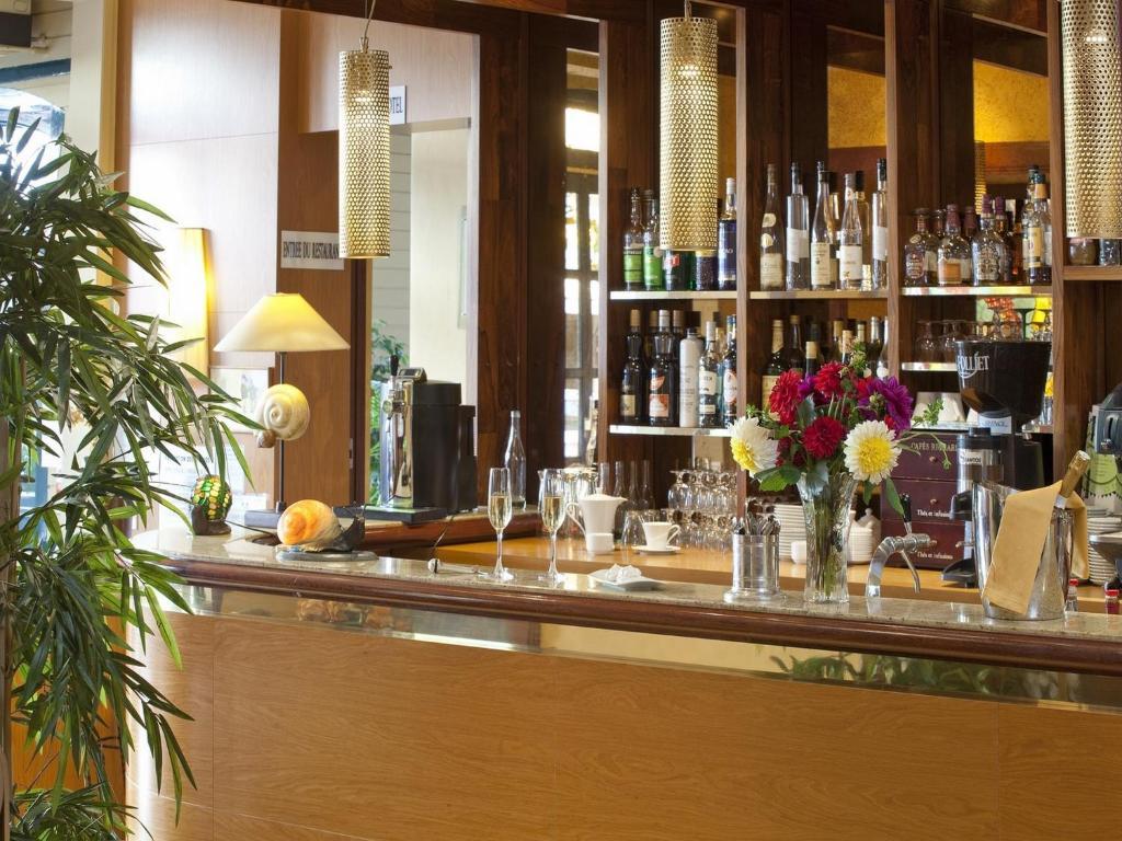 Hotel Chambord Виши Экстерьер фото