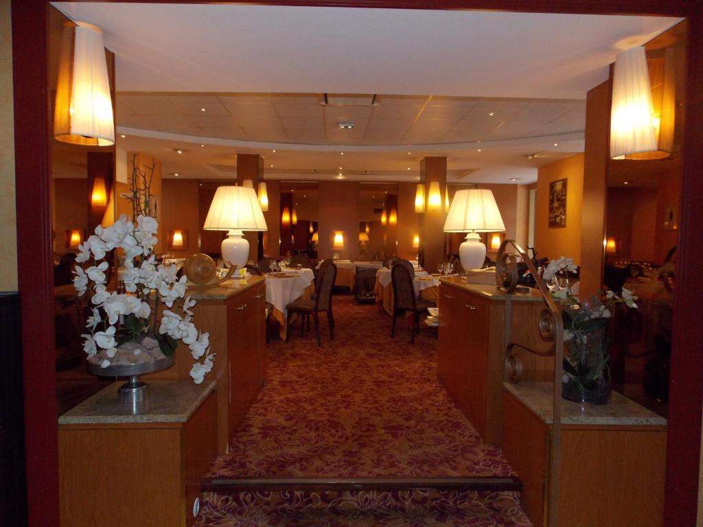 Hotel Chambord Виши Экстерьер фото